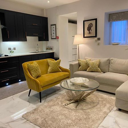 Apartamento Elegant 2 Bed Flat In Chiswick Londres Exterior foto